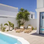 Ico Villa *